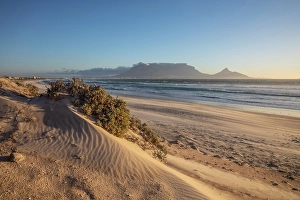 Bloubergstrand Prints: Table Mountan and Bloubergstrand, Cape Town, Western Cape, South Africa