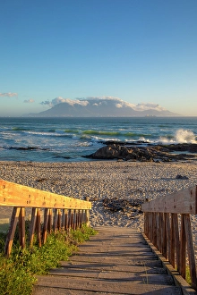 Bloubergstrand Prints: Table Mountan and Bloubergstrand, Cape Town, Western Cape, South Africa