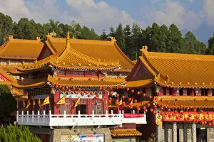 Images Dated 27th April 2012: Taiwan, Nantou, Sun Moon Lake, Wenwu Temple