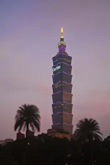 High Rise Building Prints: Taiwan, Taipei, Taipei 101, Worlds tallest building 2004-2010