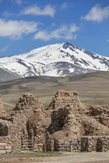 Persian Gallery: Takht-e Soleyman, archaeological site, West Azerbaijan, Iran