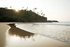Images Dated 28th March 2019: Talalla Beach at dawn, South Coast, Sri Lanka, Asia