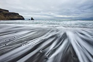 Boulders Prints: Talisker Bay, Isle of Skye, Scotland, UK