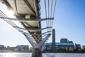 Tate Modern & Millennium Bridge, London, England, UK