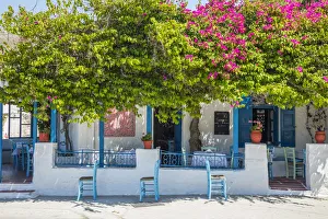 Paros Prints: Taverna in Parikia, Paros, Cyclade Islands, Greece