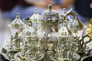 Turkish Collection: Tea set, Grand Bazaar, Istanbul, Turkey