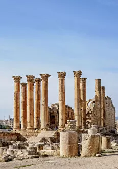 Images Dated 6th February 2019: Temple of Artemis, Jerash, Jerash Governorate, Jordan