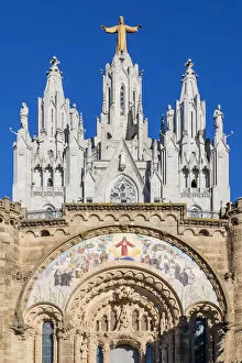 Images Dated 4th February 2021: Temple Expiatori del Sagrat Cor or Expiatory Church of the Sacred Heart of Jesus