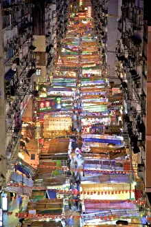 Crowds Gallery: Temple Street Market, Hong Kong, Special Administrative Region of the Peoples Republic