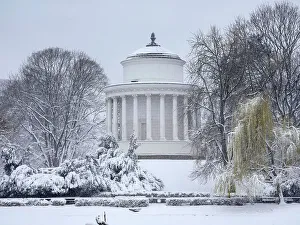 Temple of Vesta Water Tower, Saxon Garden, winter, Warsaw, Masovian Voivodeship, Poland