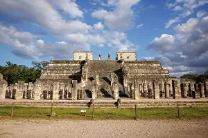 Images Dated 16th February 2023: Temple of the Warriors, Chichen Itza, Yucatan, Mexico