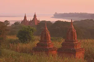 Mandalay Region Prints: Temples at dawn, Bagan (UNESCO World Heritage Site)