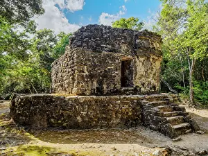 Yucatec Prints: Templo Nohoch Nah, Big House Temple