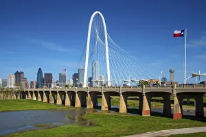 Images Dated 14th June 2017: Texas, Dallas; Margaret Hunt Hill Bridge; Cable-Stayed Bridge, Skyline; Trinity River