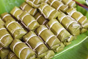 Thailand, Chiang mai, Sticky rice for sale at Thai market stall