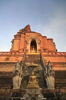 Images Dated 3rd January 2017: Thailand, Chiang Mai, Wat Chedi Luang