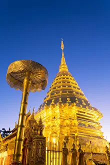 Images Dated 24th June 2014: Thailand, Chiang Mai. Wat Phra That Doi Suthep temple, at sunrise