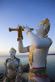 Thailand Gallery: Thailand, Ko Samet, Saikaew Beach, Flute Player and Mermaid Statue