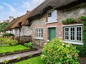 Adare Gallery: Thatched Cottages, Adare, County Limerick, Ireland