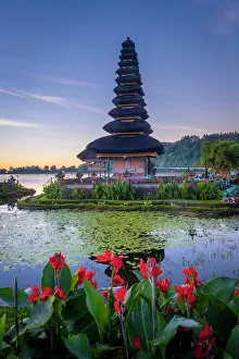 Temples Prints: Thatched Meru (pagoda) at Ulun Danu Beratan Temple