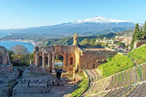 World Heritage Site Gallery: Theatre Grego-Romano antique of Taormina. Europe, Italy, Sicily, Messina province