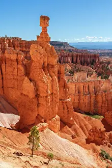 Thor's Hammer rock formation taken from Navajo Loop Trail, Bryce Canyon National Park, Utah, USA