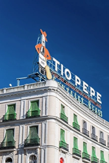 Puerta Del Sol Prints: Tio Pepe Sign, Puerta del Sol, Madrid, Spain