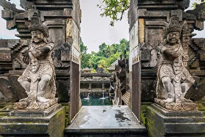 Prayer Gallery: Tirta Empul Temple, Bali, Indonesia