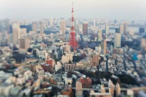 Images Dated 9th November 2011: Tokyo skyline and Tokyo Tower, Tokyo, Japan