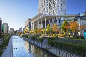 Tokyo Gallery: Tokyo Skytree and Tokyo Solamachi mall, Tokyo, Japan