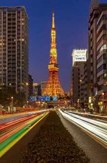 Tokyo Gallery: Tokyo Tower at Night, Tokyo, Honshu, Japan