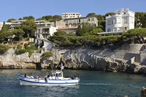 Tour Boat Prints: Tour boat of the coast of Cassis, Provence Alpes Cote d Azur, Provence, France