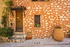 Images Dated 29th June 2015: Tourrettes-sur-Loup, Alpes-Maritimes, Provence-Alpes-Cote D Azur, French Riviera, France