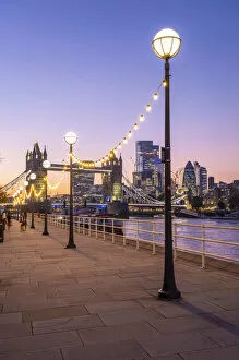 Images Dated 8th September 2021: Tower Bridge and River Thames from Butlers Wharf, London, England, UK
