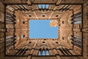 Images Dated 9th April 2020: Tower of Mangia in Siena, Siena, Toscana, Italy