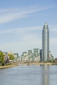 Images Dated 15th September 2020: The Tower and St Georges Wharf and the River Thames, London, England, UK