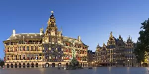 Images Dated 6th July 2016: Town Hall (Stadhuis) in Main Market, Antwerp, Flanders, Belgium