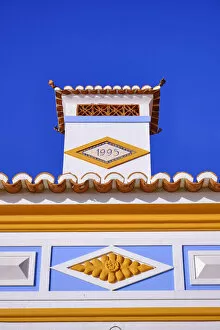 Images Dated 6th April 2022: Detail of traditional architecture at Ericeira, Portugal