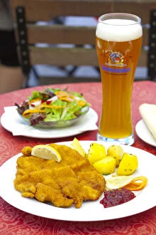 Traditional Austrian Cuisine, Hallstatt, Hallstattersee, Oberosterreich, Austria