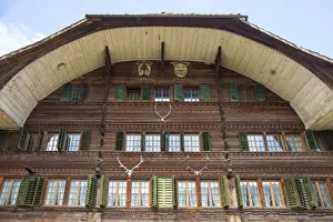 Traditional chalet, Simmental Valley, Berner Oberland, Switzerland