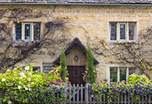 Traditional Cotswold cottage, Gloucestershire, UK