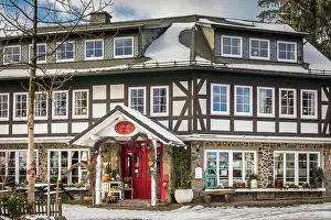 Nordrhein Westfalen Prints: Traditional country cafe in Neuastenberg near Winterberg