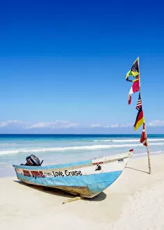 Images Dated 29th June 2020: Traditional Fishing Boat at Seven Mile Beach, Long Bay, Negril, Westmoreland Parish