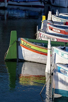 Images Dated 22nd September 2023: Traditional fishing boats in La Ciotat port, Bouches-du-Rhone, Provence-Alpes-Cote d'Azur, France