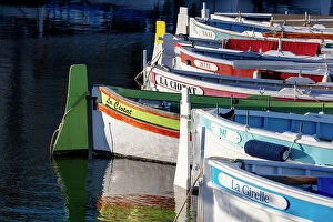 Images Dated 22nd September 2023: Traditional fishing boats in La Ciotat port, Bouches-du-Rhone, Provence-Alpes-Cote d'Azur, France