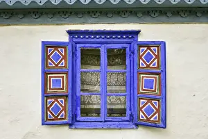Window Prints: Traditional russian house of Tulcea county dating back to the 19th century