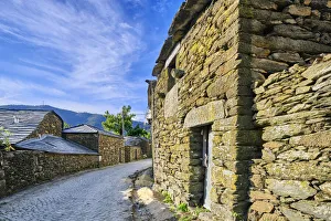 Images Dated 1st September 2021: Traditional schist houses, Ermelo. Alvao Nature Park, Tras os Montes. Portugal