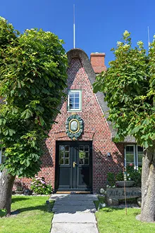 Traditional thatched house, Tinnum, Sylt, Schleswig Holstein, Germany