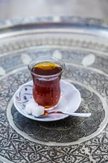 Turkey Collection: Traditional Turkish tea, Grand Bazaar, Istanbul, Turkey