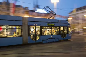 Blurred Motion Gallery: Tram in the Trg Josip Jelacica Square, Zagreb, Croatia